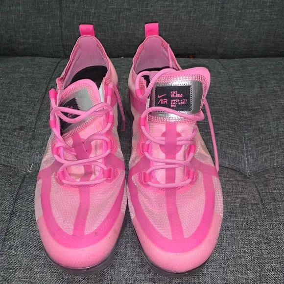 womens vapormax - Picture 3 of 13